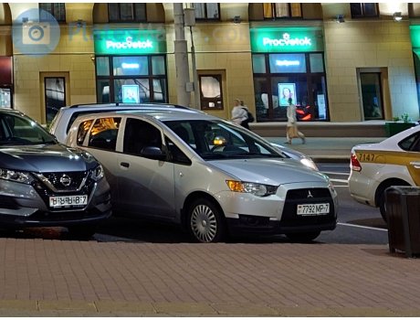 7792 MP-7, Mitsubishi Colt