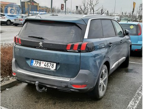 7P8 4678, Peugeot 5008