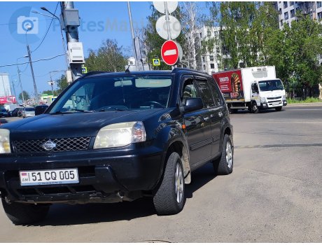 51 CQ 005, Nissan X-Trail