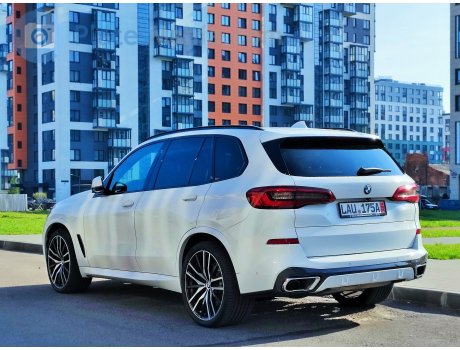 LAU 175 A, BMW X5