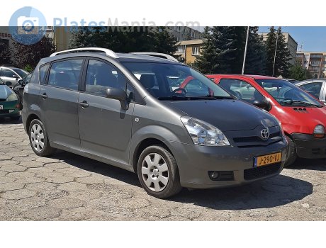 J-290-VJ, Toyota Corolla Verso