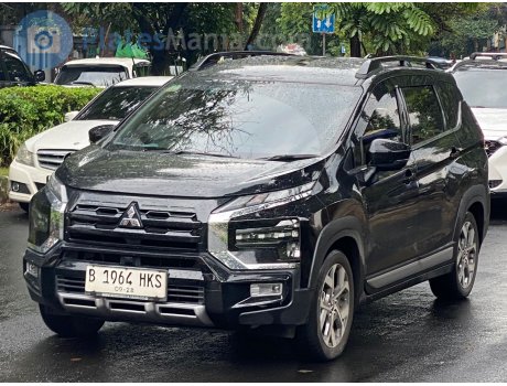 B 1964 HKS, Mitsubishi Xpander