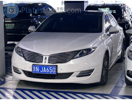 京N·JA650, Lincoln MKZ