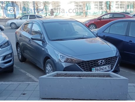 960 DNA 10, Hyundai Accent