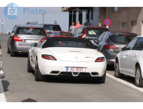 RO-BERT, Mercedes-Benz SLS AMG