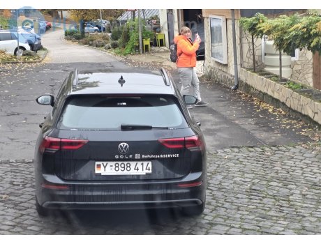 Y 898414, Volkswagen Golf