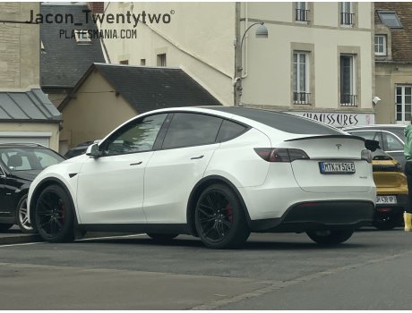 MTK Y 524 E, Tesla Model X