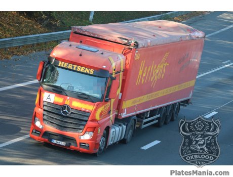 2-BAU-933, Mercedes-Benz Actros
