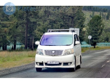 36 RT 892, Toyota Alphard