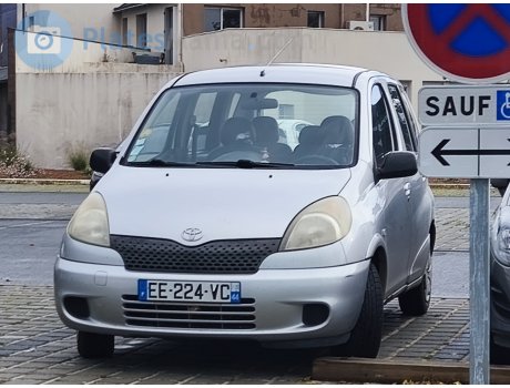EE-224-VC, Toyota Yaris Verso