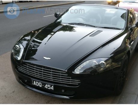 ADQ-454, Aston Martin DB9