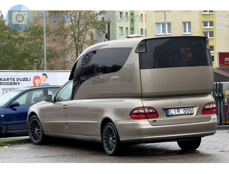 LIR 006, Mercedes-Benz E-Klasse