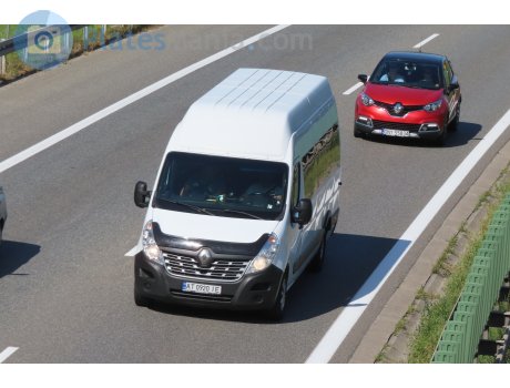 AT 0920 IE, Renault Master