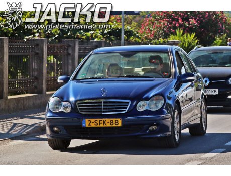 2-SFK-88, Mercedes-Benz C-Klasse