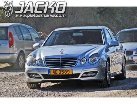 AE 9589, Mercedes-Benz E-Klasse