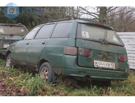 р044ув47, Lada (VAZ) 2111