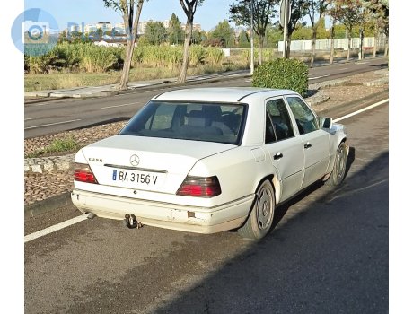 BA 3156 V, Mercedes-Benz E-Klasse