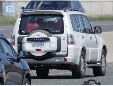 DLW 2807, Mitsubishi Pajero