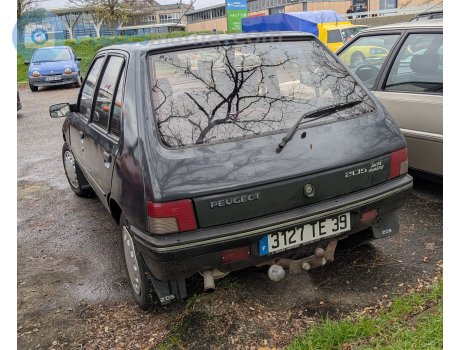 3127 TE 39, Peugeot 205