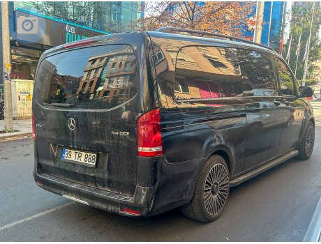 39 TR 888, Mercedes-Benz Vito