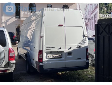 а444хр93, Ford Transit