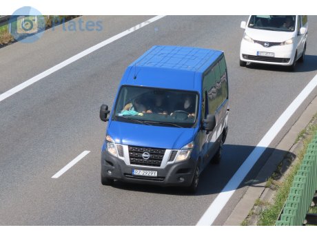 RZ 2929Y, Nissan NV400