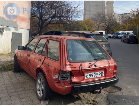 с 9999 РВ, Ford Escort