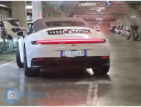 GY 022 KM, Porsche 911