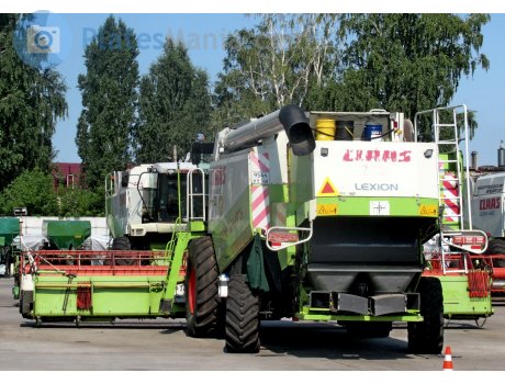 9544 ут 48, Claas Lexion