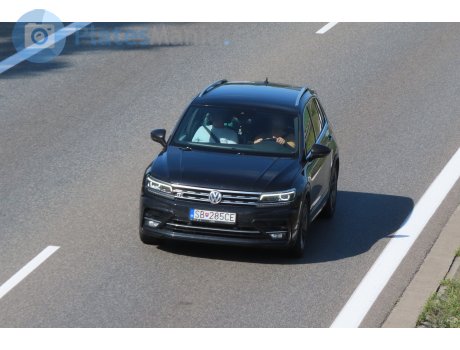 SB-285CE, Volkswagen Tiguan