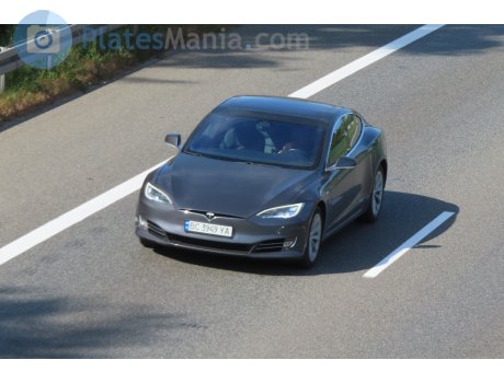 BC 3949 YA, Tesla Model S