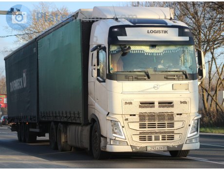 292 AZR 02, Volvo FH