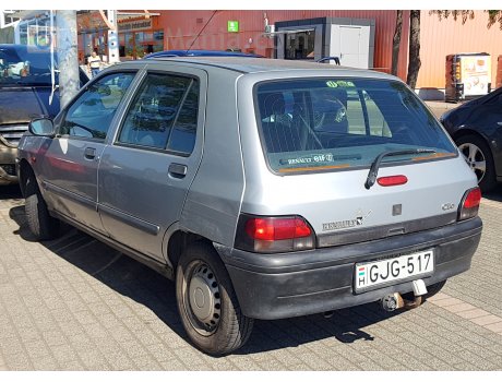 GJG-517, Renault Clio