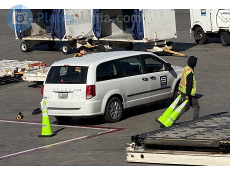 FLJ6505, Dodge Grand Caravan