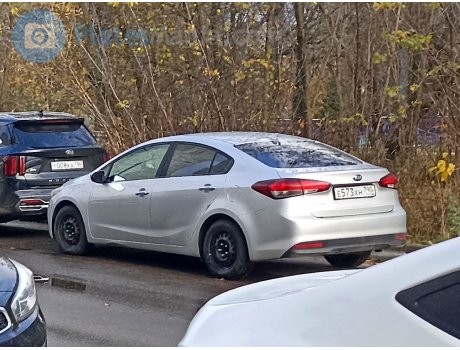 е573хн790, Kia Forte