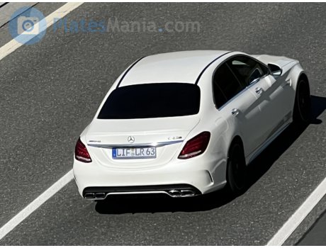 LIF LR 63, Mercedes-Benz C-Klasse