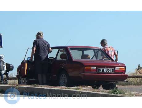DF-165-GA, Peugeot 504