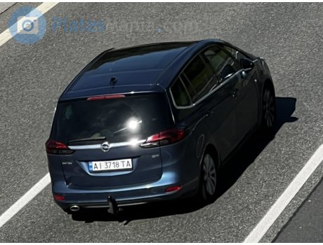 AI 3718 TA, Opel Zafira