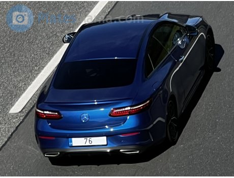 76, Mercedes-Benz E-Klasse