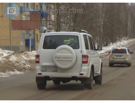 р061ух11, UAZ 3163 Patriot
