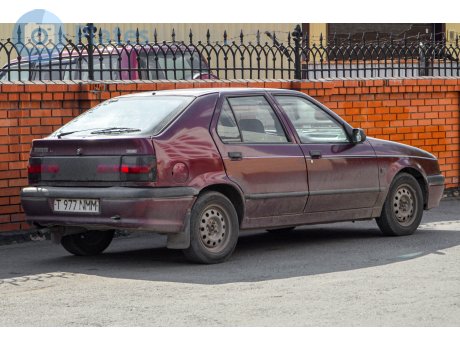 T 977 NMM, Renault 19