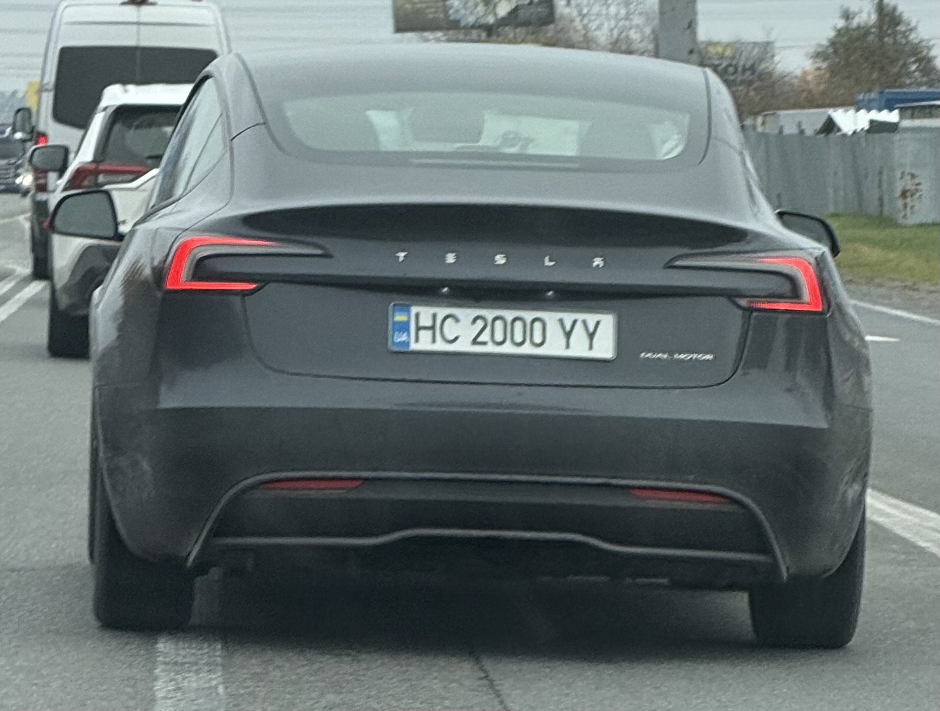 HC 2000 YY, Tesla Model 3 1st gen (5YJ3), facelift, 2023–