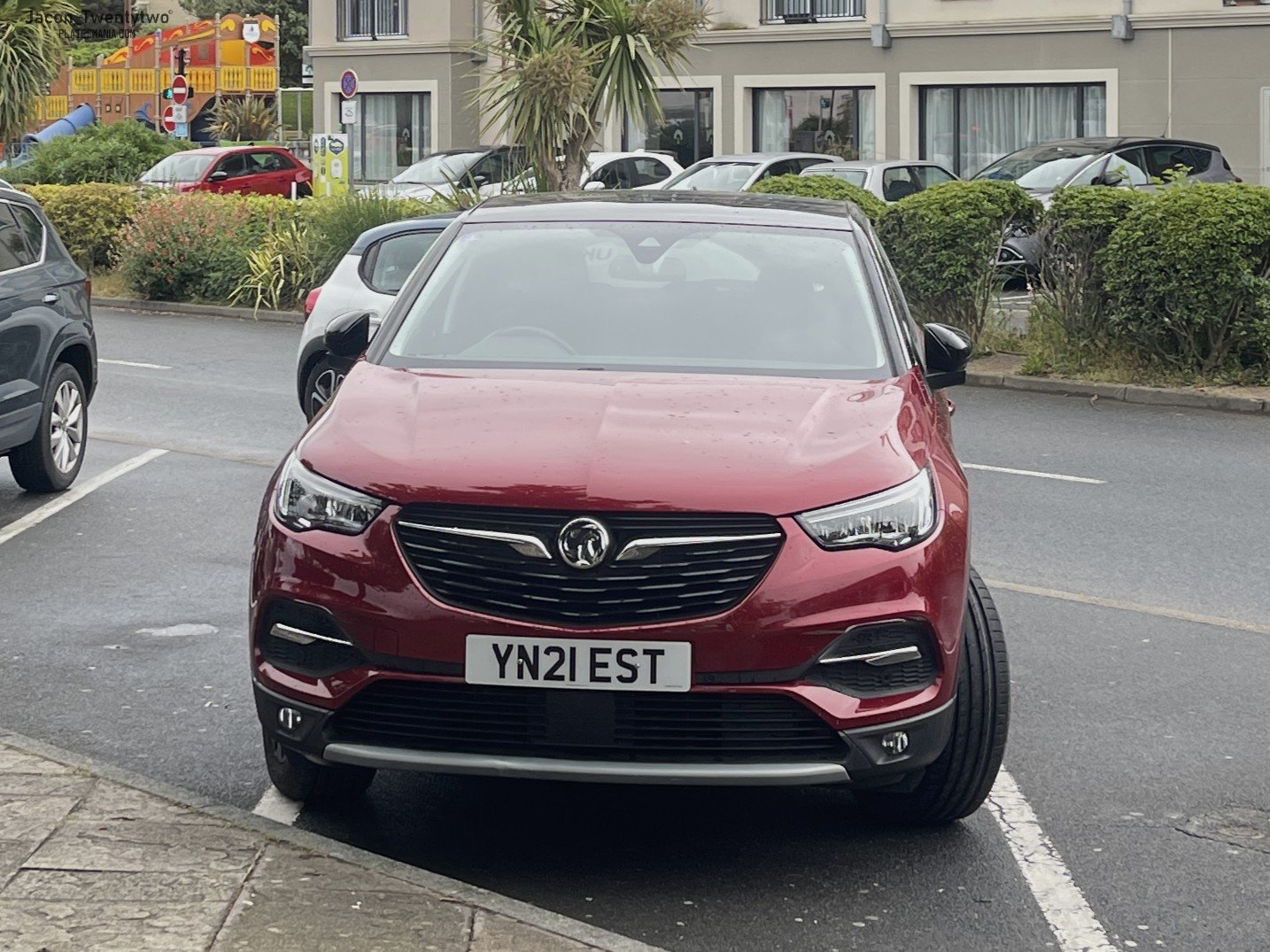 YN21EST, Vauxhall Grandland 1st gen X (A18; P1UO) 2017–2021