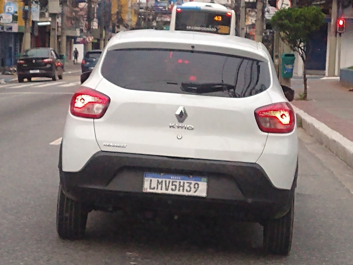 LMV5H39, Renault Kwid 1st gen (BBA/BBB), 2015–2022