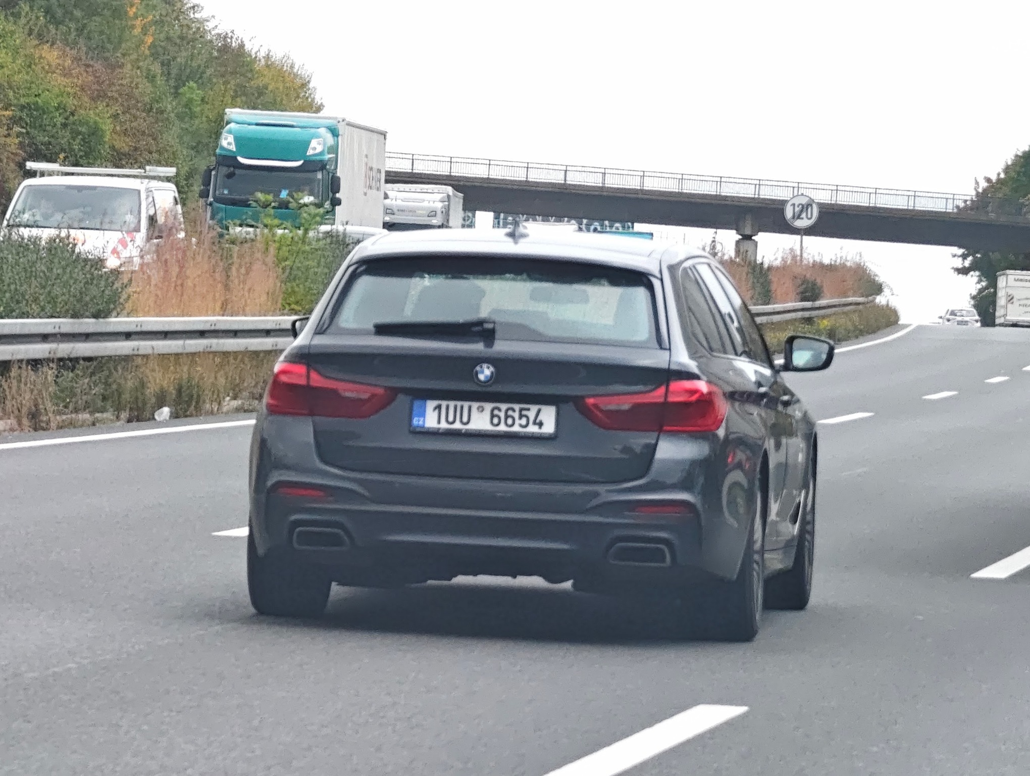 1UU 6654, BMW 5 Series 7th gen Touring (G31), 2017–2020