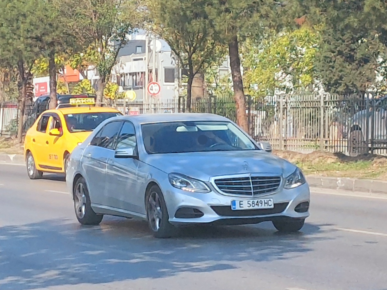 E 5849 HC, Mercedes-Benz E-Klasse 4th gen Sedan (W212), facelift, 2013­–2016