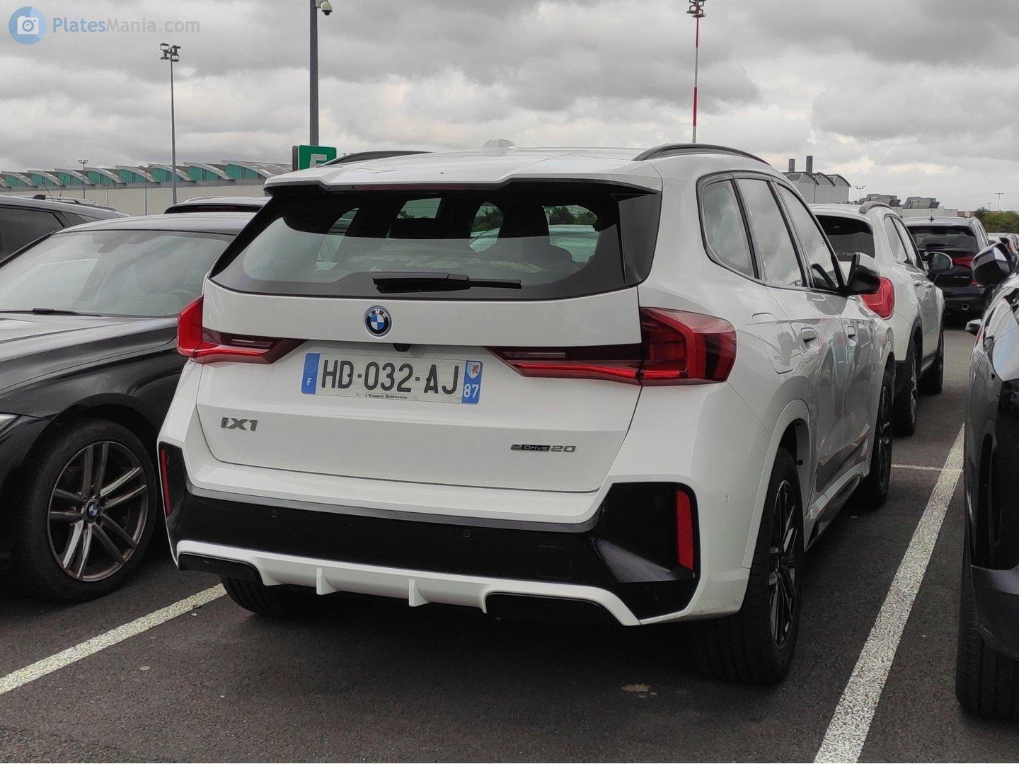 HD-032-AJ, BMW X1 3rd gen iX1 (U11), 2022–