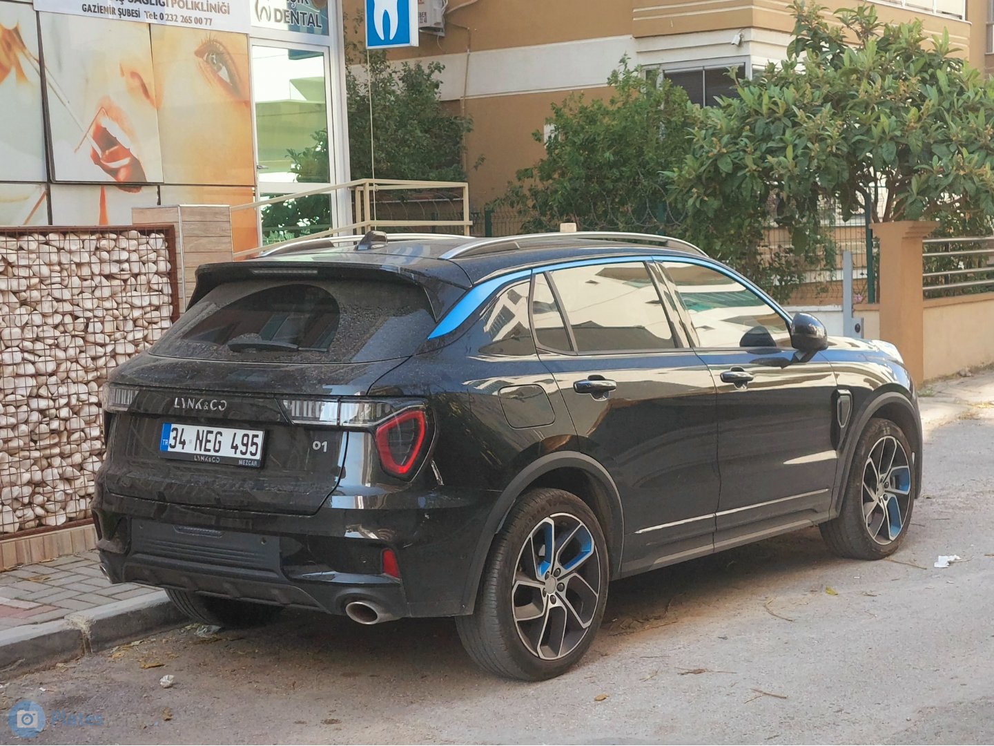 34 NEG 495, Lynk & Co 01 1st gen (CX11), facelift, 2020–