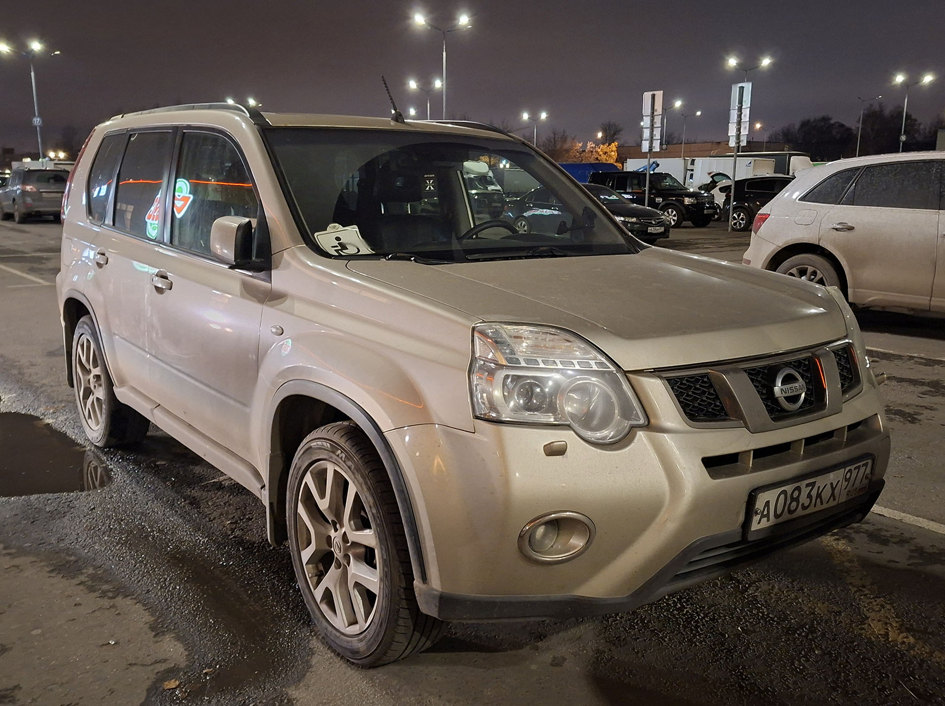 а 083 кх 977, Nissan X-Trail 2nd gen (T31), facelift, 2010–2014