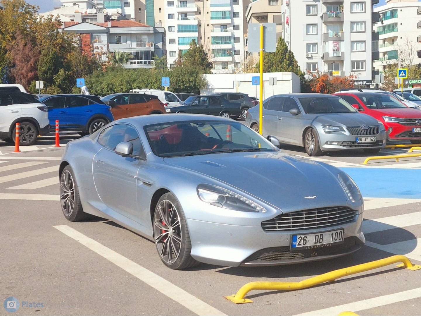 26 DB 100, Aston Martin DB9 Coupé (VH300), facelift, 2012–2016